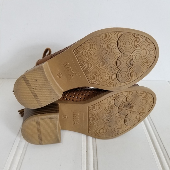 Mia Ankle Brown Booties Perforated Tassel Tie Open Toe Boot Shoes Girls Size 13 - Picture 10 of 14